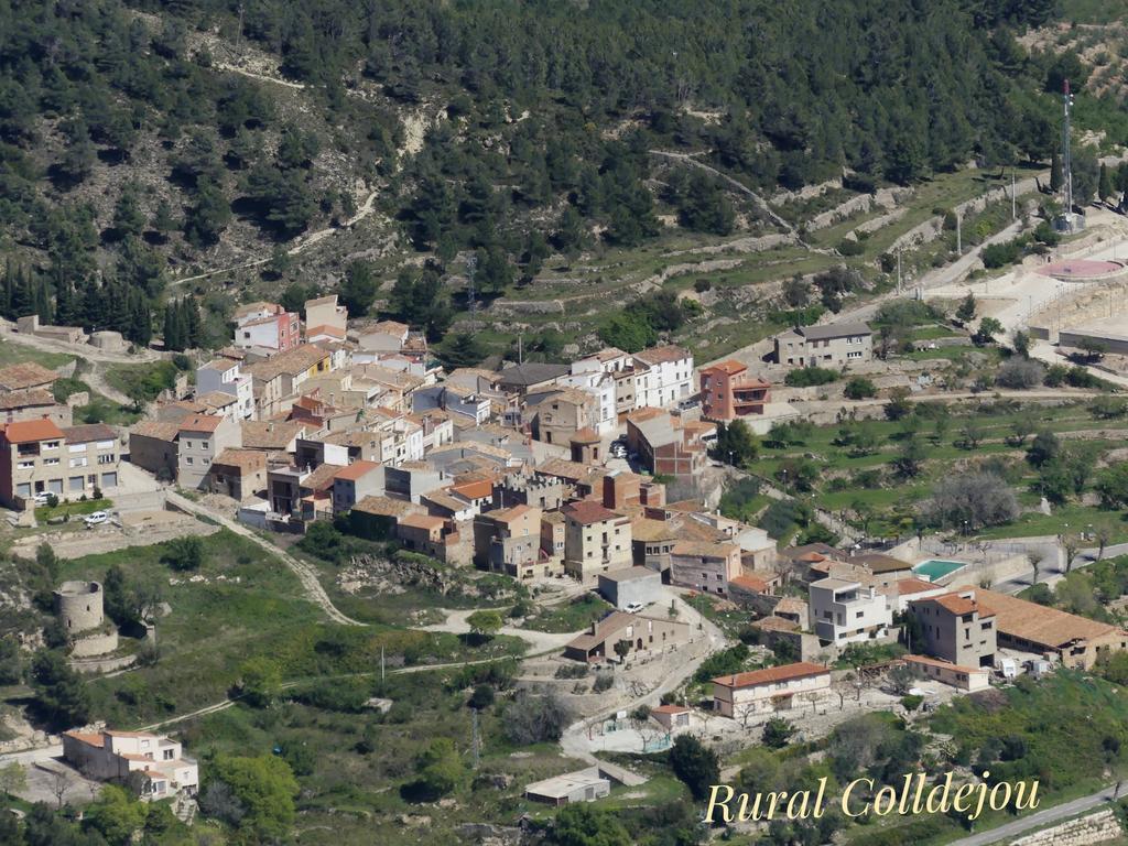 הוילה Rural Colldejou Cal Cateri מראה חיצוני תמונה